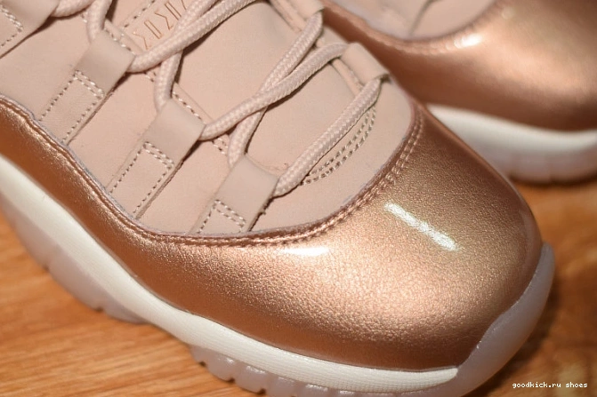 Low Air AH7860-105 GS Rose Gold 11 Jordan 0824